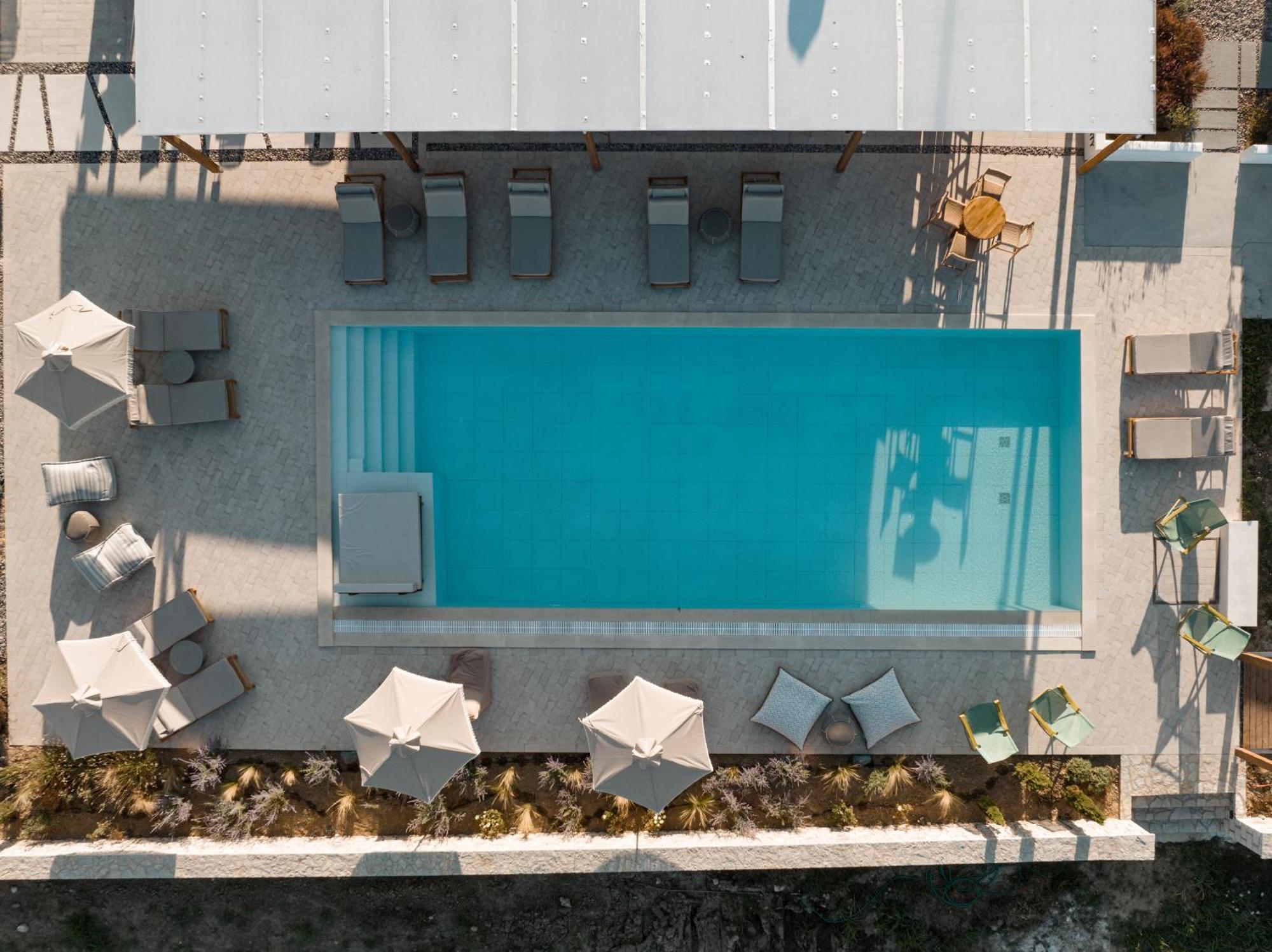 Trinity Design Suites Valanidorachi Exterior photo